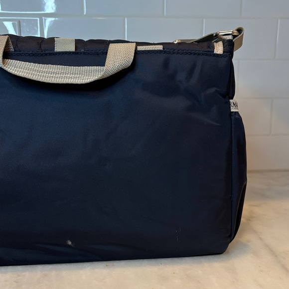 Armani Emporio Navy Blue Designer Baby Diaper Weekender Messenger Bag Set - Picture 5 of 16